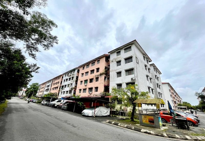 Pangsapuri Baiduri, Bandar Tasik Kesuma