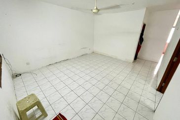 Pangsapuri Baiduri, Bandar Tasik Kesuma