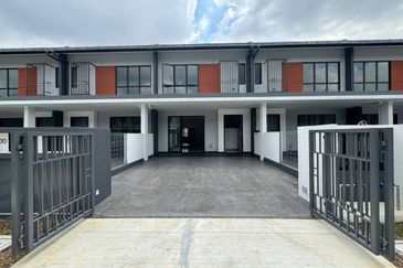 Casira 3 @ Bandar Bukit Raja