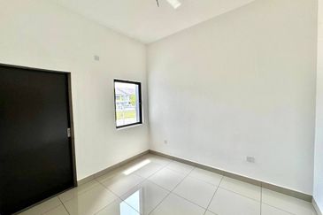 Casira 3 @ Bandar Bukit Raja