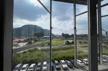 Apartment Pusat Komersial Amaniah, Batu Caves, Selangor