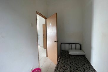 Apartment Pusat Komersial Amaniah, Batu Caves, Selangor