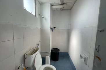 Apartment Pusat Komersial Amaniah, Batu Caves, Selangor