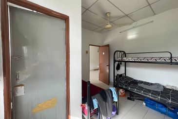 Apartment Pusat Komersial Amaniah, Batu Caves, Selangor