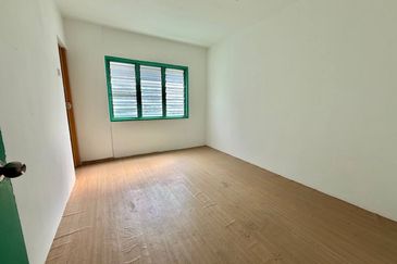 Anggerik Apartment, Seri Kembangan