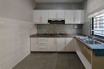 Saffron Hills @ Denai Alam