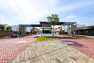 Casa Bluebell @ Cybersouth