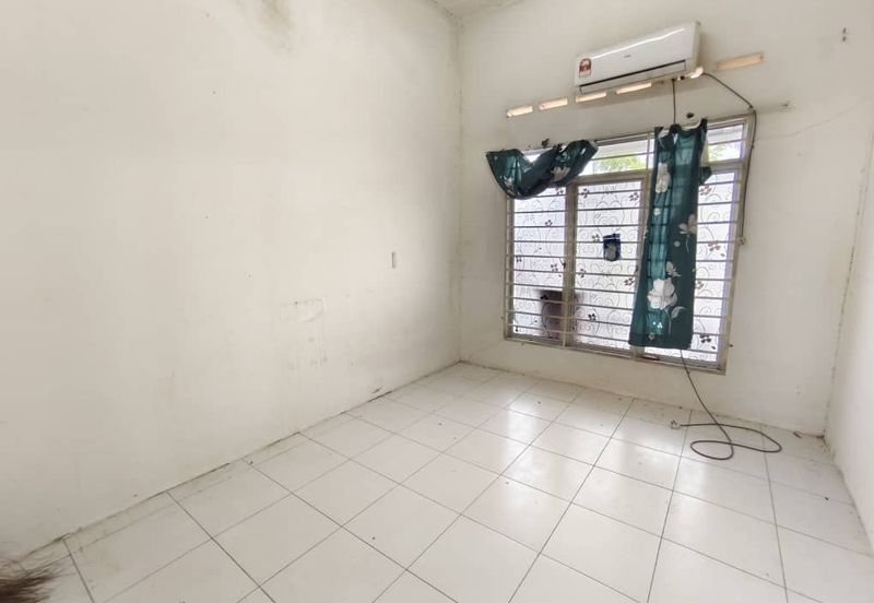 Taman Bahtera, Jalan Kebun Baru