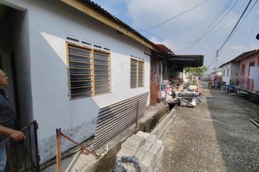 TAMAN MERLIMAU UTARA