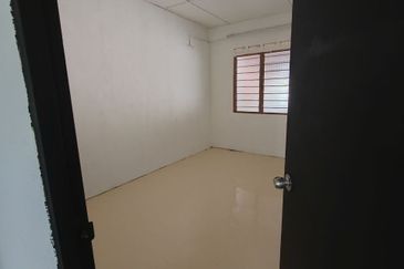 TAMAN MERLIMAU UTARA