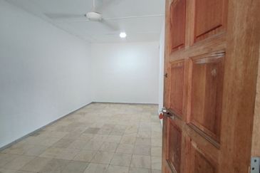 TAMAN MERLIMAU UTARA