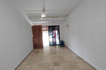 TAMAN MERLIMAU UTARA