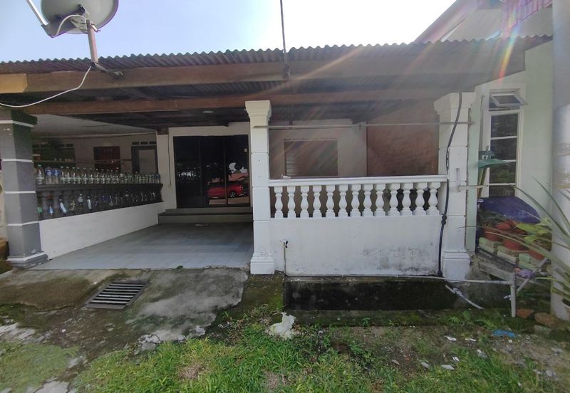 TAMAN MERLIMAU UTARA