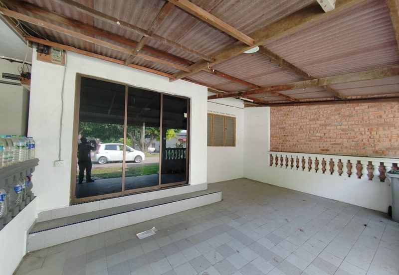 TAMAN MERLIMAU UTARA