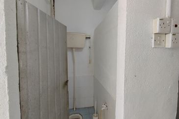 TAMAN MERLIMAU UTARA