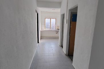 TAMAN MERLIMAU UTARA