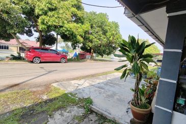 TAMAN MERLIMAU UTARA