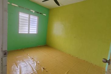 TAMAN SERI CHINCHIN (RUMAH AWAM)