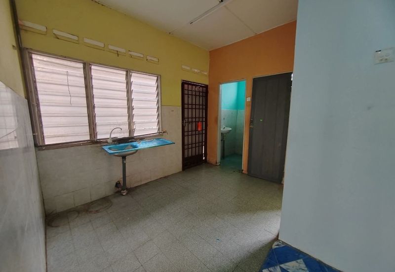 TAMAN SERI CHINCHIN (RUMAH AWAM)