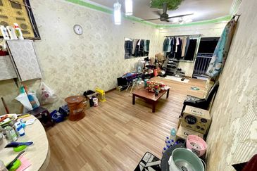 Pangsapuri Kenanga Sari