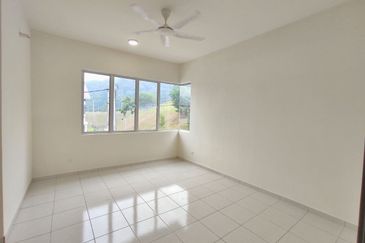 Taman Cendana Greenwood, Salak Perdana,Bandar Salak Tinggi,Selangor 