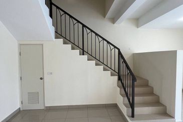 Monet Springtime @ Sunsuria City