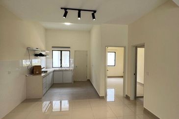 Monet Springtime @ Sunsuria City