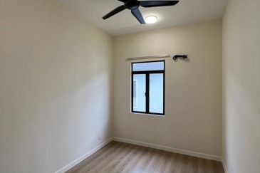 Monet Springtime @ Sunsuria City