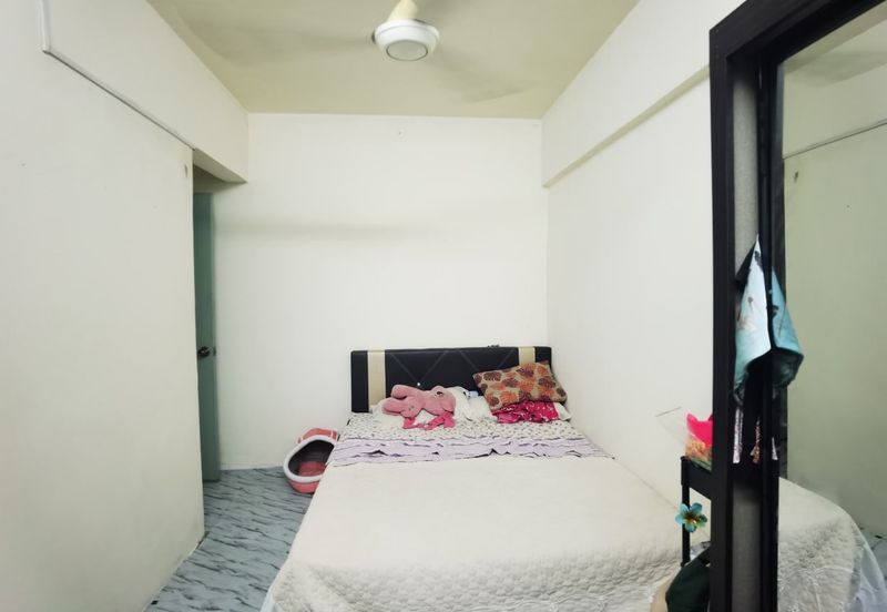 Saujana Ria Apartment