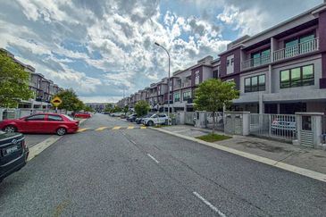 The Strata @ Bandar Puteri Bangi