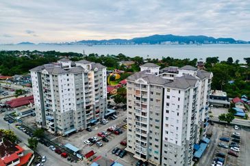 Taman Teluk Air Tawar Indah