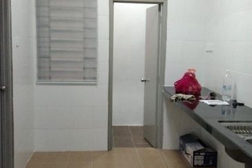 Pangsapuri Cempaka @ Taman Salak Maju