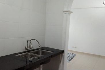 Pangsapuri Cempaka @ Taman Salak Maju