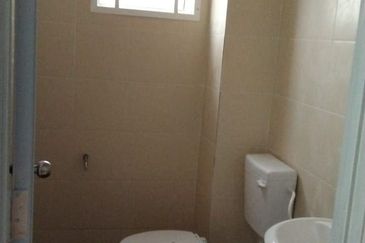 Pangsapuri Cempaka @ Taman Salak Maju