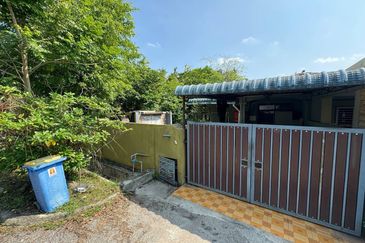 Bandar Mahkota Banting (Brooklands)