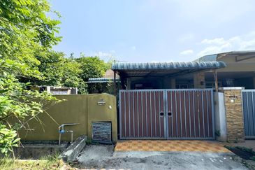 Bandar Mahkota Banting (Brooklands)