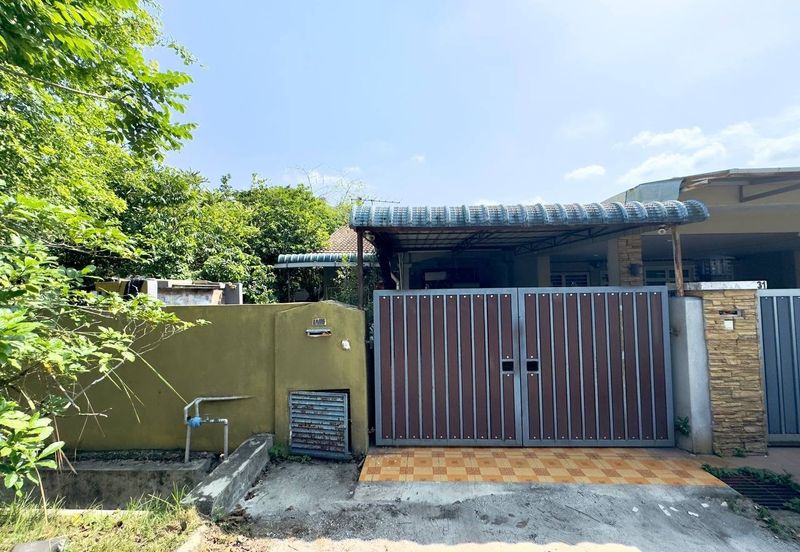 Bandar Mahkota Banting (Brooklands)