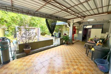 Bandar Mahkota Banting (Brooklands)