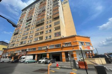 Residensi Bistaria, Ukay Bistari