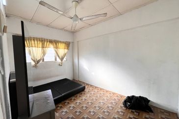 Flat PKNS, Seksyen 24