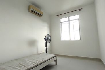 Pangsapuri Kristal (Crystal Tower), Taman Bukit Indah