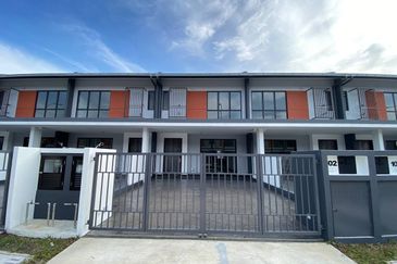 Casira 3 @ Bandar Bukit Raja