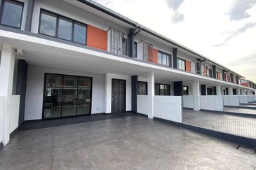 Casira 3 @ Bandar Bukit Raja