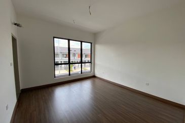 Casira 3 @ Bandar Bukit Raja