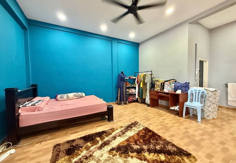 Teratai Mewah Condominium