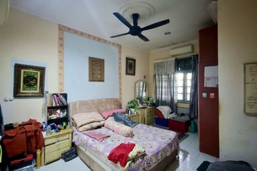 TAMAN KENANGA SEK 1(TAMAN TENGKERA)