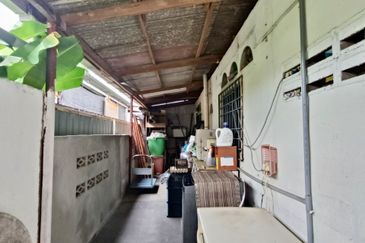 TAMAN KENANGA SEK 1(TAMAN TENGKERA)