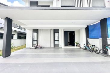 Freesia Residences @ Tropicana Aman