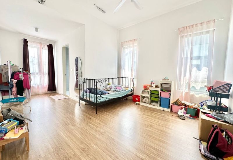 Freesia Residences @ Tropicana Aman