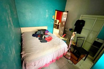 Taman Laman Desa, Desa Latania